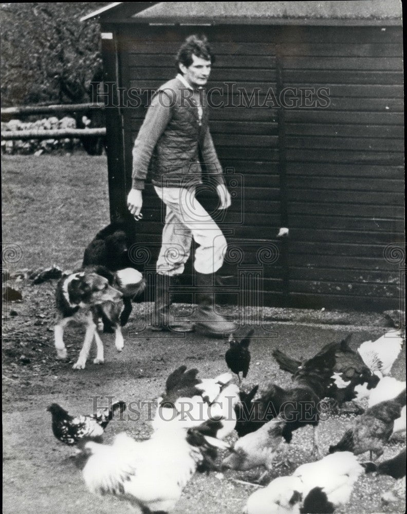 1978 Press Photo Norman Scott safe at his farm after an attempt on his life - Historic Images