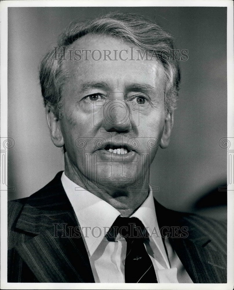 1978 Press Photo Smith Senate Press Conference - KSB38689 - Historic Images