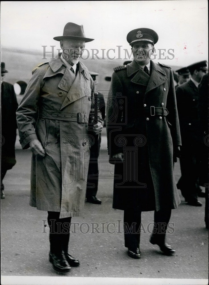 1947 General Smuts &South Africa's President - Historic Images