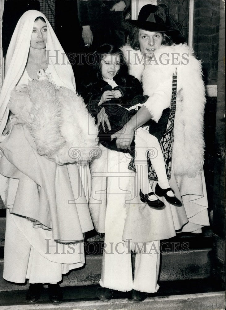 1973 Press Photo Yul Brynner's son Roc marries in London - KSB39021 - Historic Images