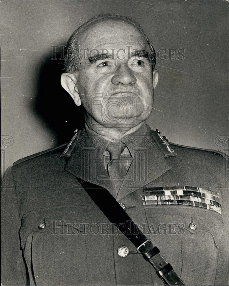 1970 Field Marshal Viscount Slim - Historic Images