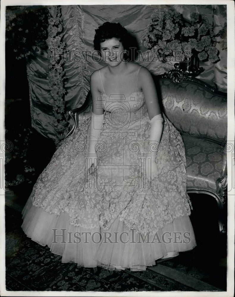 1954 Barbara Smith, Stoll Theater  - Historic Images