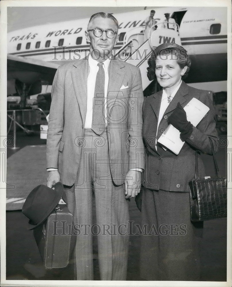 Press Photo U.S. Ambassador to Ethiopia Donald Bliss and his wife. - KSB39265 - Historic Images