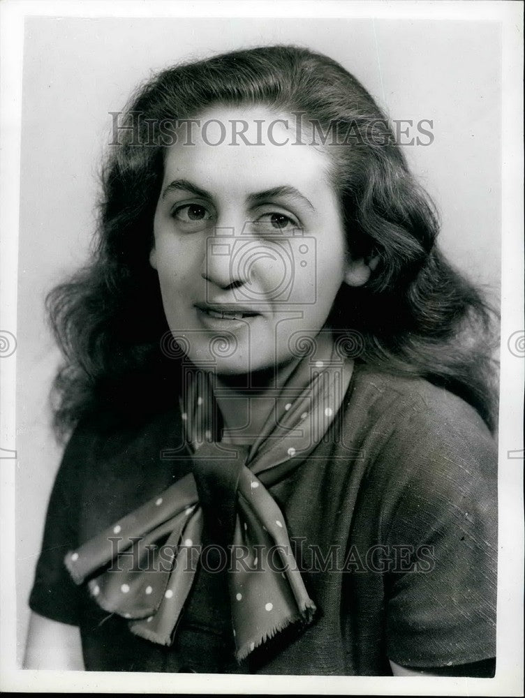 1960 Press Photo Myrna Blumberg, correspondent, arrested - KSB39307 - Historic Images