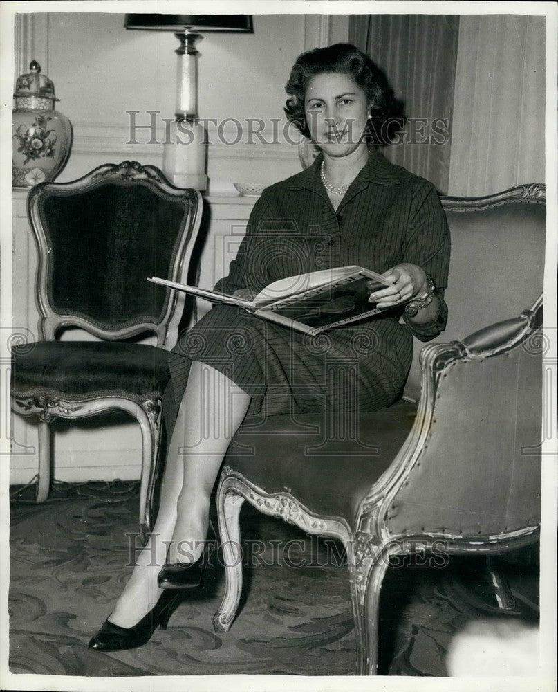 1957 Press Photo Chancellor of the Exchequer, Peter Thorneycroft's wife-Historic Images