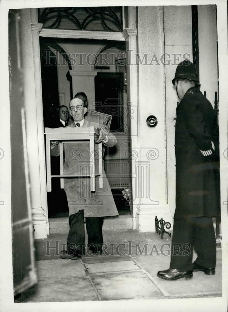 1958 Chancellor of the Exchequer,Peter thornycroft moves out - Historic Images