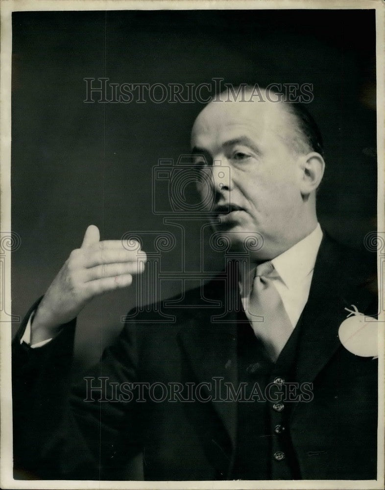 1957 Press Photo Peter Thornycroft,Chancellor of the Exchequer - KSB39633-Historic Images