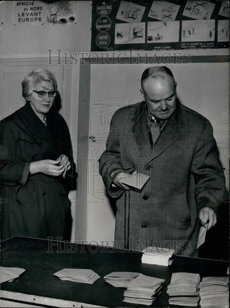 1961 Maurice Thorez,French Communist Leader and wife - Historic Images