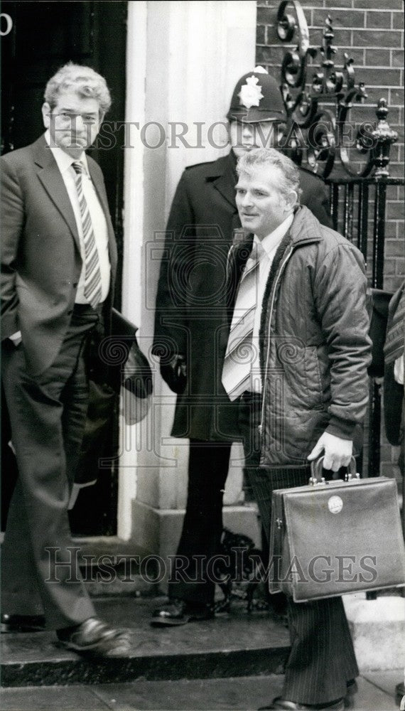 1980 Steel Union Leaders arrive at 10 Downing Street  - Historic Images