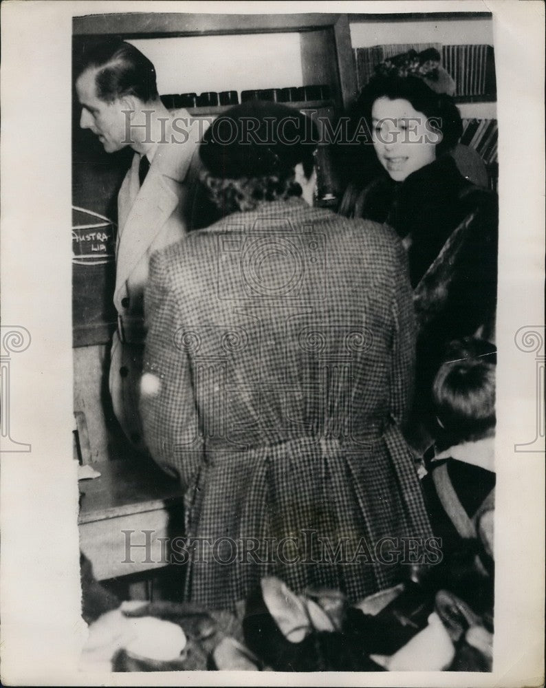 1953, Queen Elizabeth II chatting to Norfolk flood victims - Historic Images