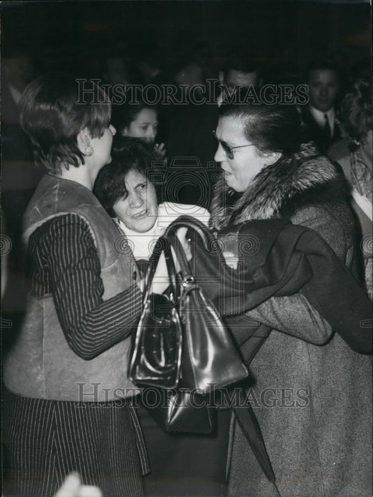 1970 Restitute after she had heard the sentence in the Guerini Trial - Historic Images