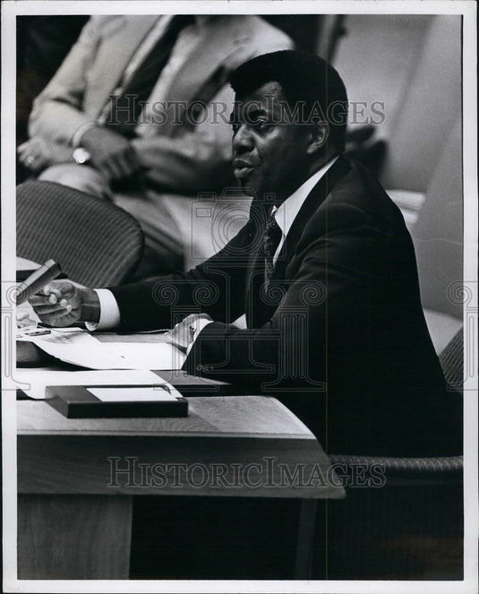Press Photo Angolan Permanent representative Elisio De Figueiredo - KSB41103 - Historic Images