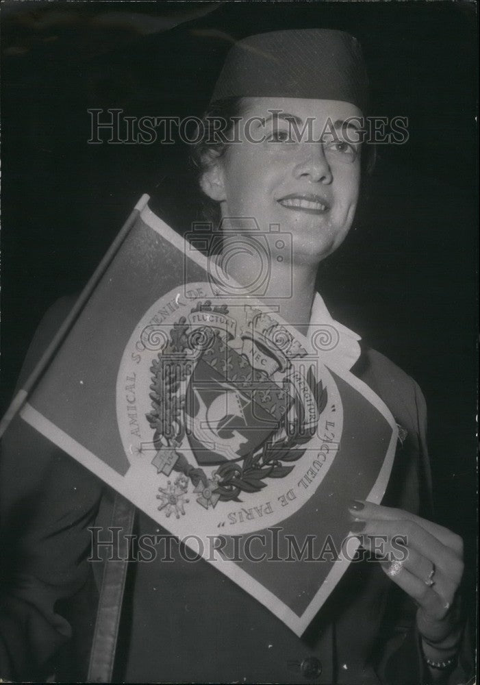 1955 American air hostess  Dorothy Benoite - Historic Images