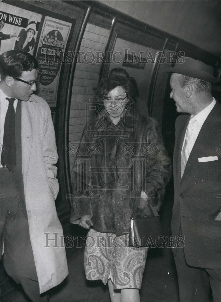 1960 Tube Driver Trapped In Crashed Train - Historic Images