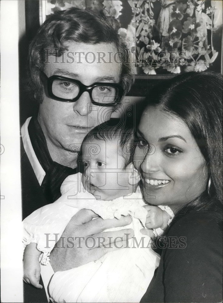 Actor Michael Caine and family  - Historic Images