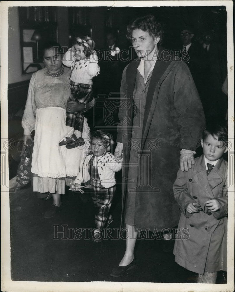 1954, Ingrid Bergman and Children 2 Yr OldTwins And 4 YR Old - Historic Images