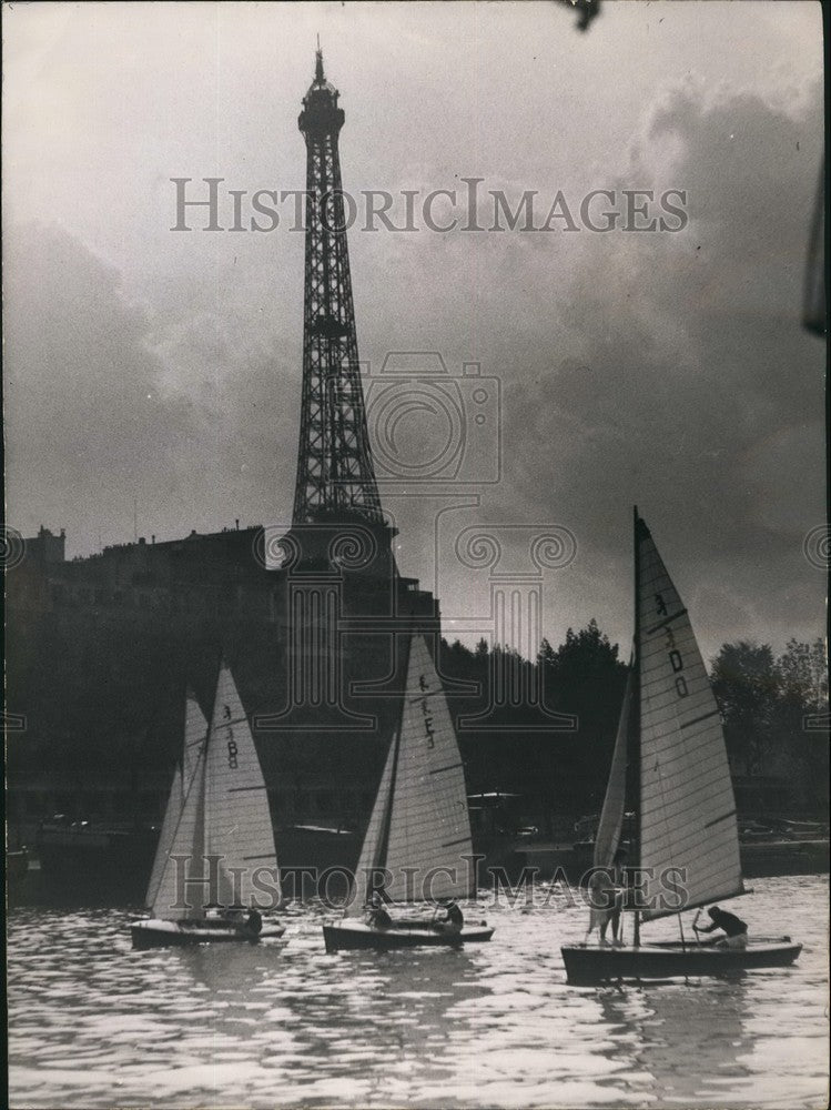 1953 Press Photo Sail Boats, Seine Regatta - Historic Images