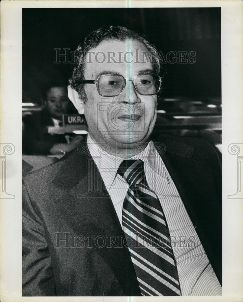 1975, Portuguese Foreign Minister Ernesto Melo Antunes - KSB43619 - Historic Images
