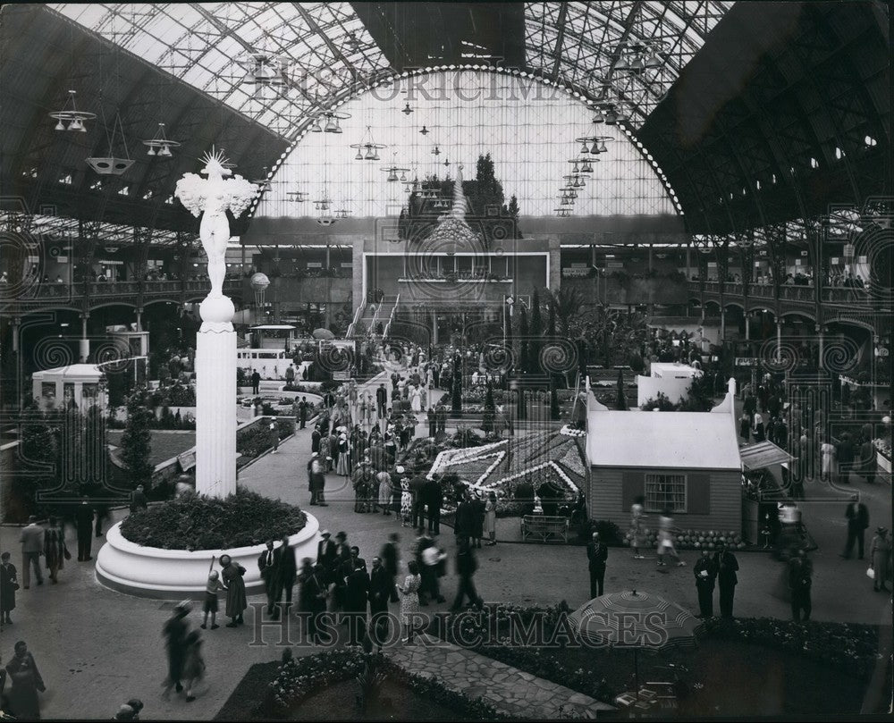 1949 Press Photo overview of National Garden Show at Olympia - KSB44111-Historic Images