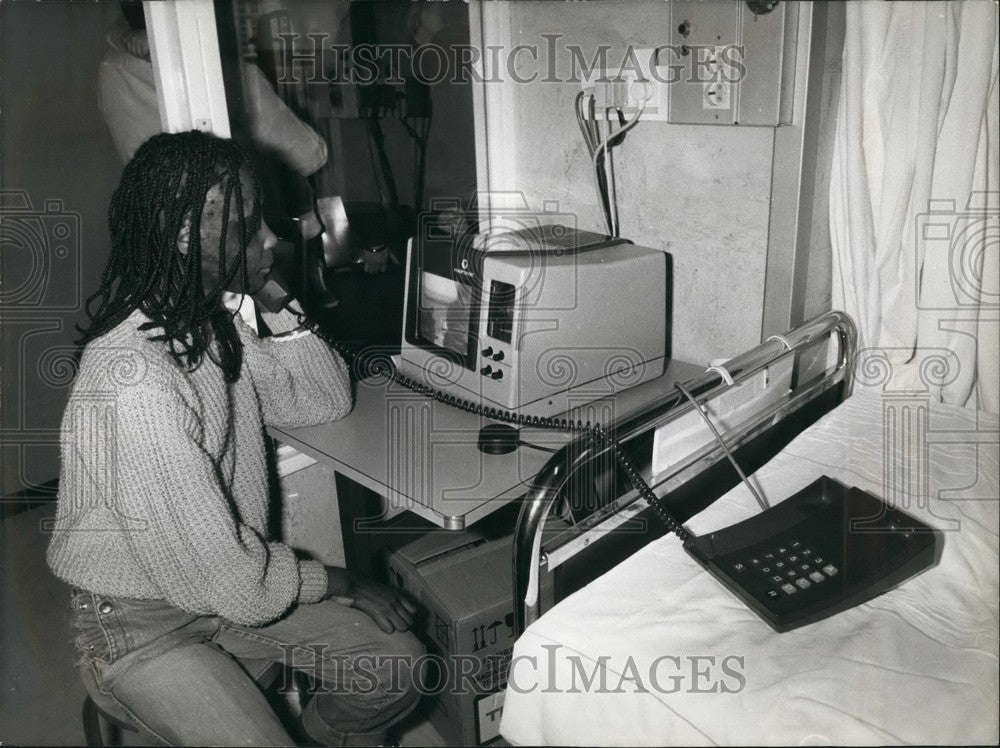 Press Photo Trousseau Hospital in Paris - KSB44183-Historic Images