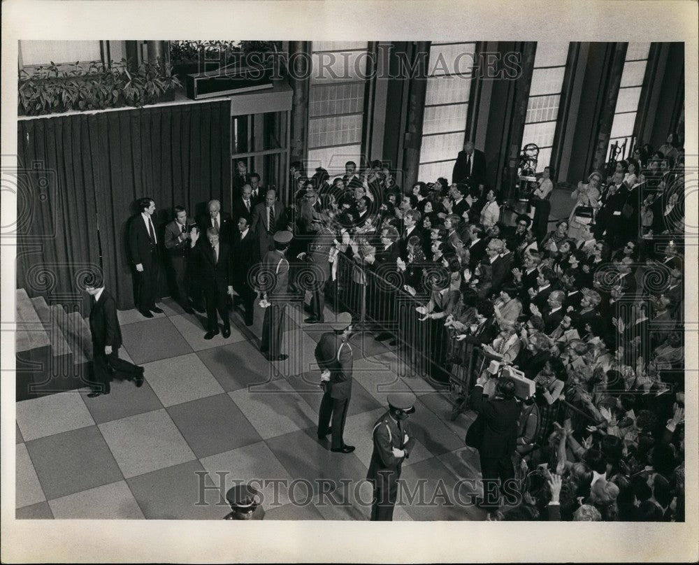 1977 Spectators behind guard rails at United Nations - Historic Images