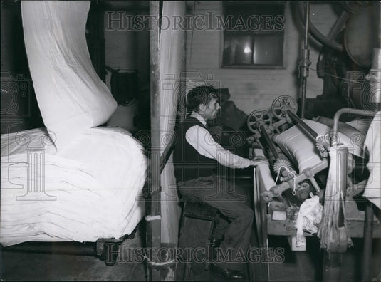 Press Photo Whiteboy Bleaching Co. Belfast - KSB44965 - Historic Images