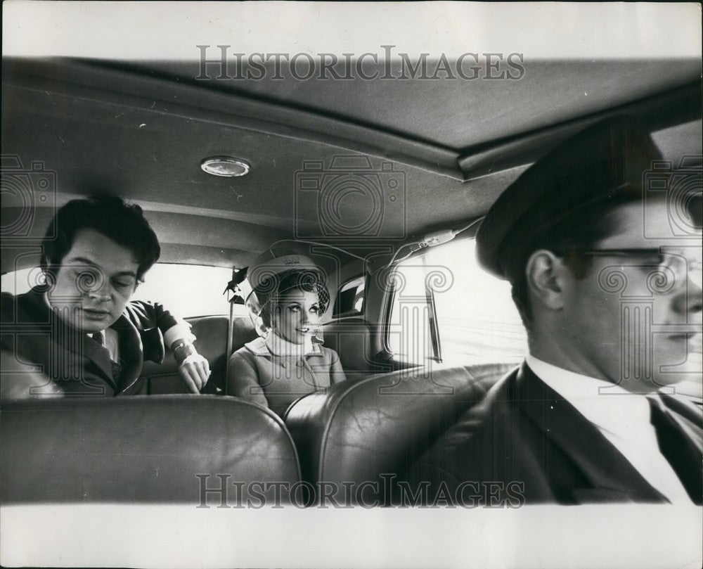 1966, Feancoise French Model & Hair Drresser Cyril - KSB44987 - Historic Images