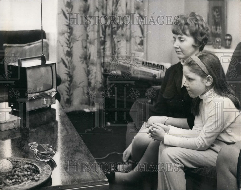1968, Dorothy Ross Wife of Mr Donald Ross - KSB45035 - Historic Images