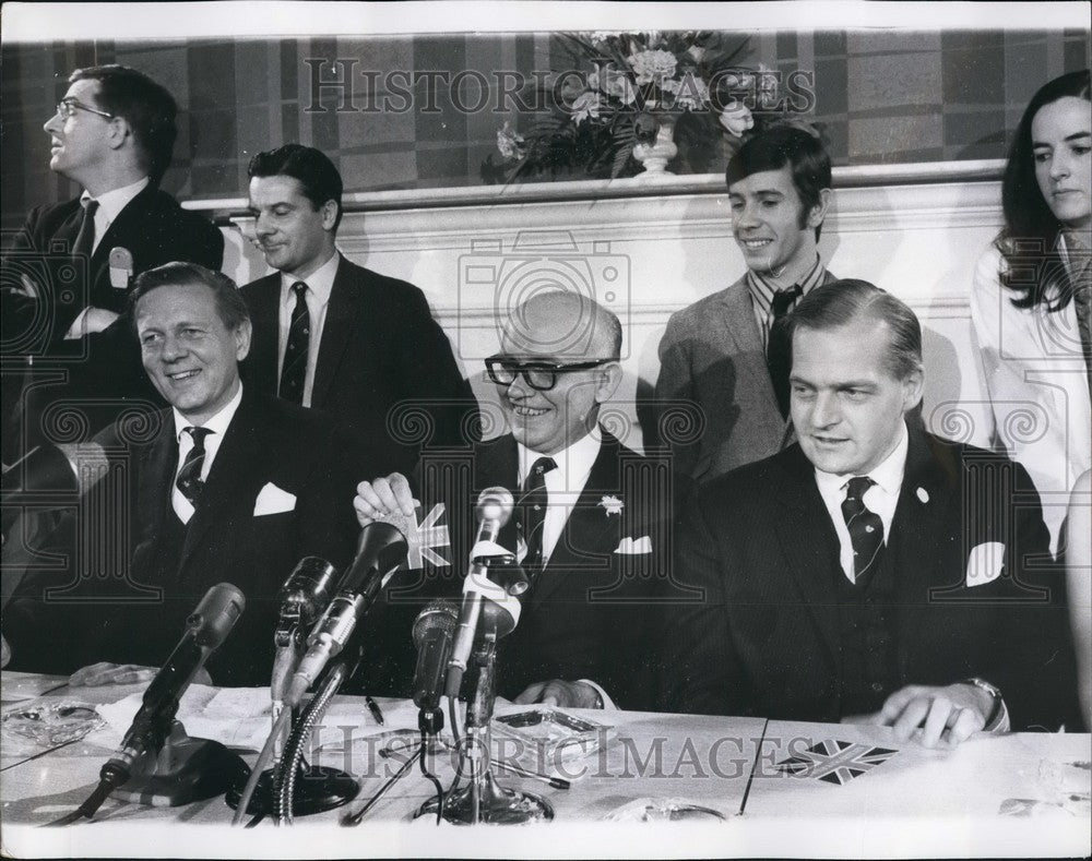 Press Photo Britain First Heart Transplant Operation Team Britain - KSB45051 - Historic Images