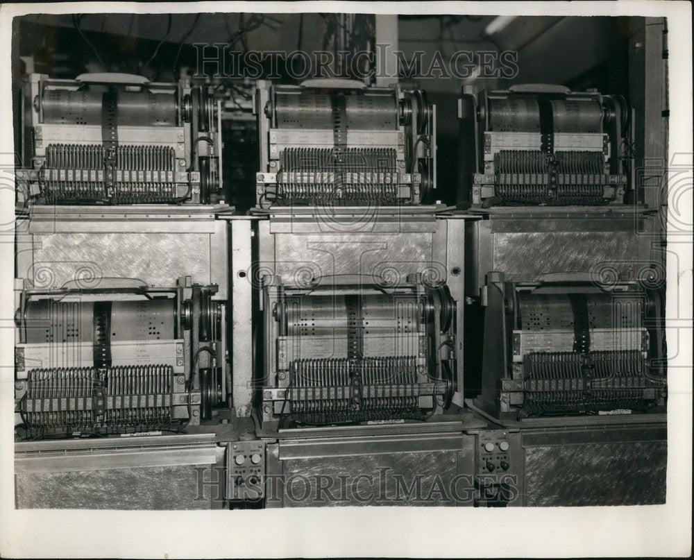 1958, Automatic Signalling Installed on London's Underground - Historic Images