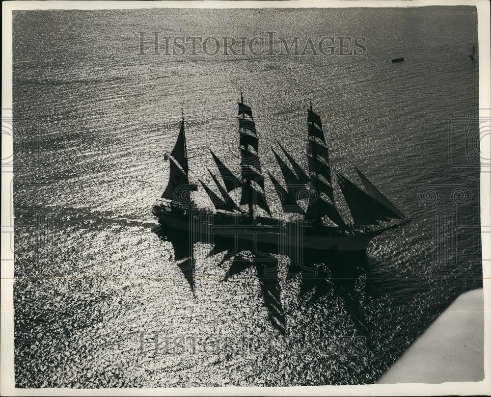 1956 Portuguese Navy's Barque - Historic Images