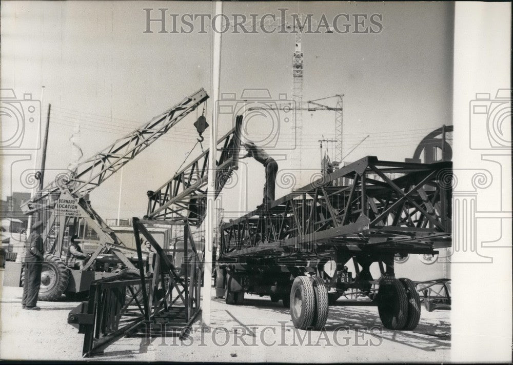 Press Photo Construction at Parc Des Expositions, Paris - KSB46151 - Historic Images