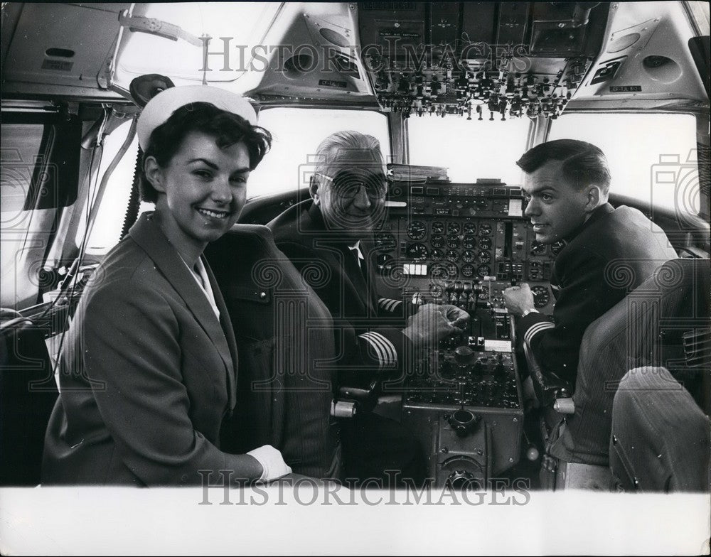 1966 Crew of Flight 860 from Montreal Canada a DC-8 - Historic Images