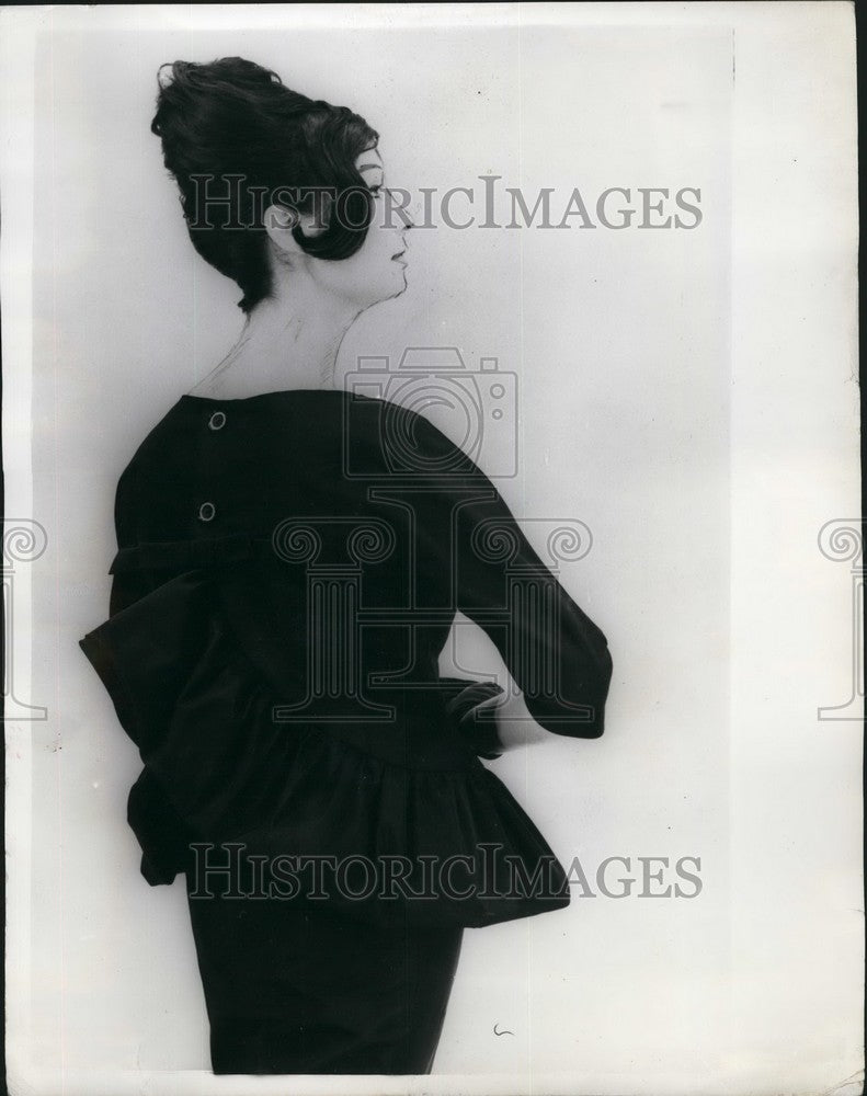 1960 Press Photo Italian Designer Tita Rossi Evenign Outfit - KSB47511 - Historic Images