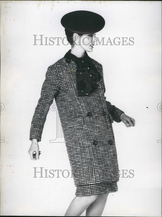 Press Photo Woman Modeling Jeanne Lanvin Designed Tweed Dress Coat Suit-Historic Images