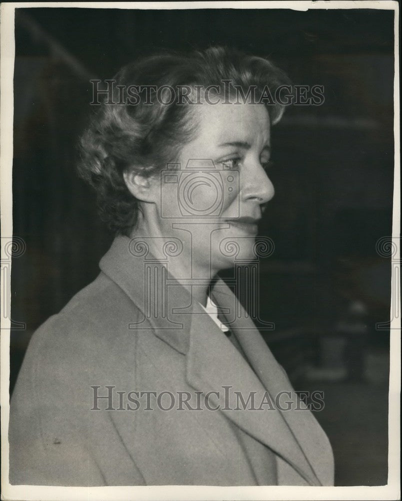 1957 Marjorie Janet Galletly Witness Bank Rate Leak Inquiry - Historic Images