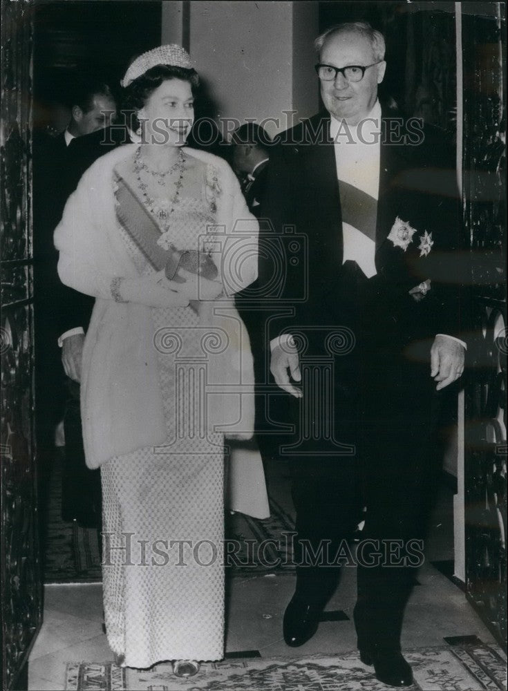 1969, President Giuseppe Saragat Italy Queen Elizabeth II Banquet - Historic Images