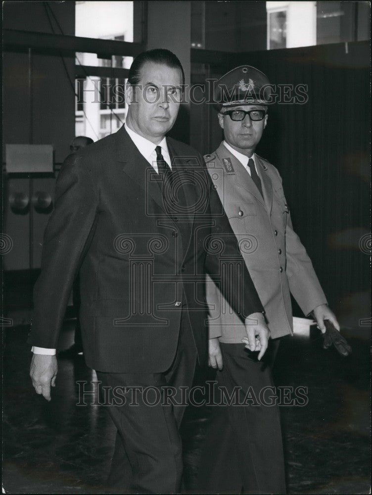 1967 Press Photo Gerhard Schroeder, NATO Defense Planning Committee - Historic Images