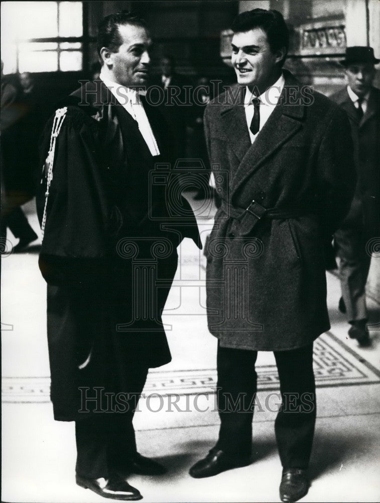 1964 Franco Silva arriving at the Justice Palace. - Historic Images