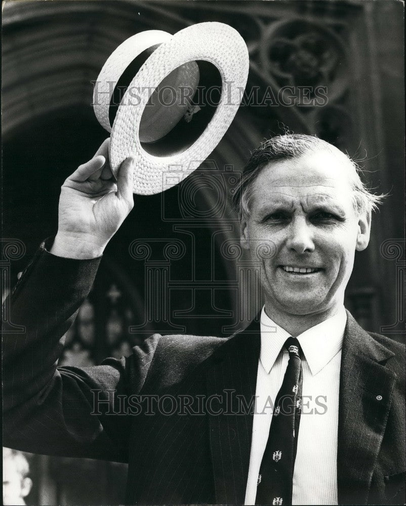 1971, Charles Simeons, Conservative MP for Luton - KSB48503 - Historic Images