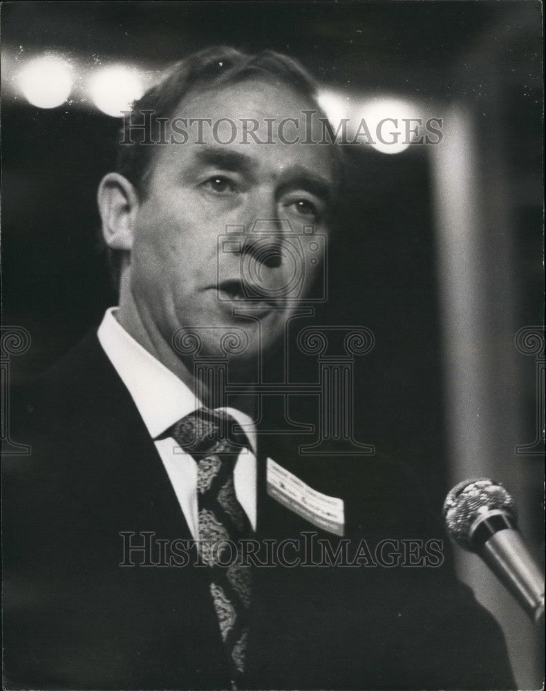 1973 Press Photo Labour Party Chairman Mr. Bill Simpson - Historic Images