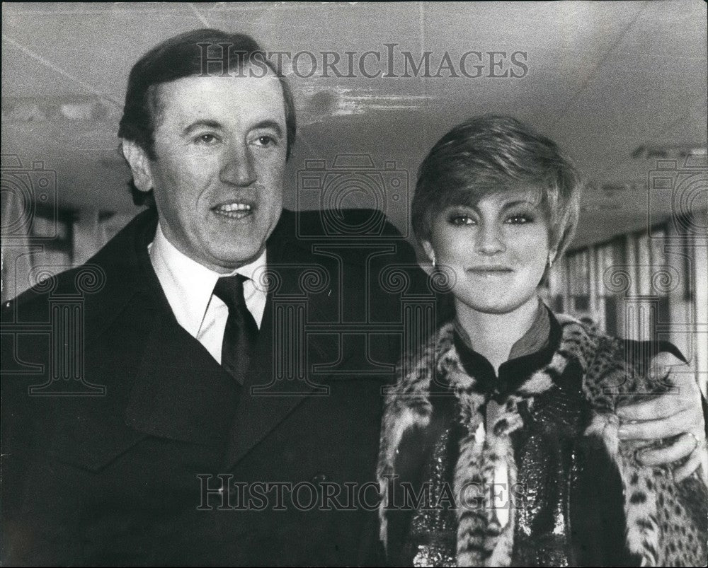 1981 Press Photo David Frost and  brideLynn Frederick - Historic Images