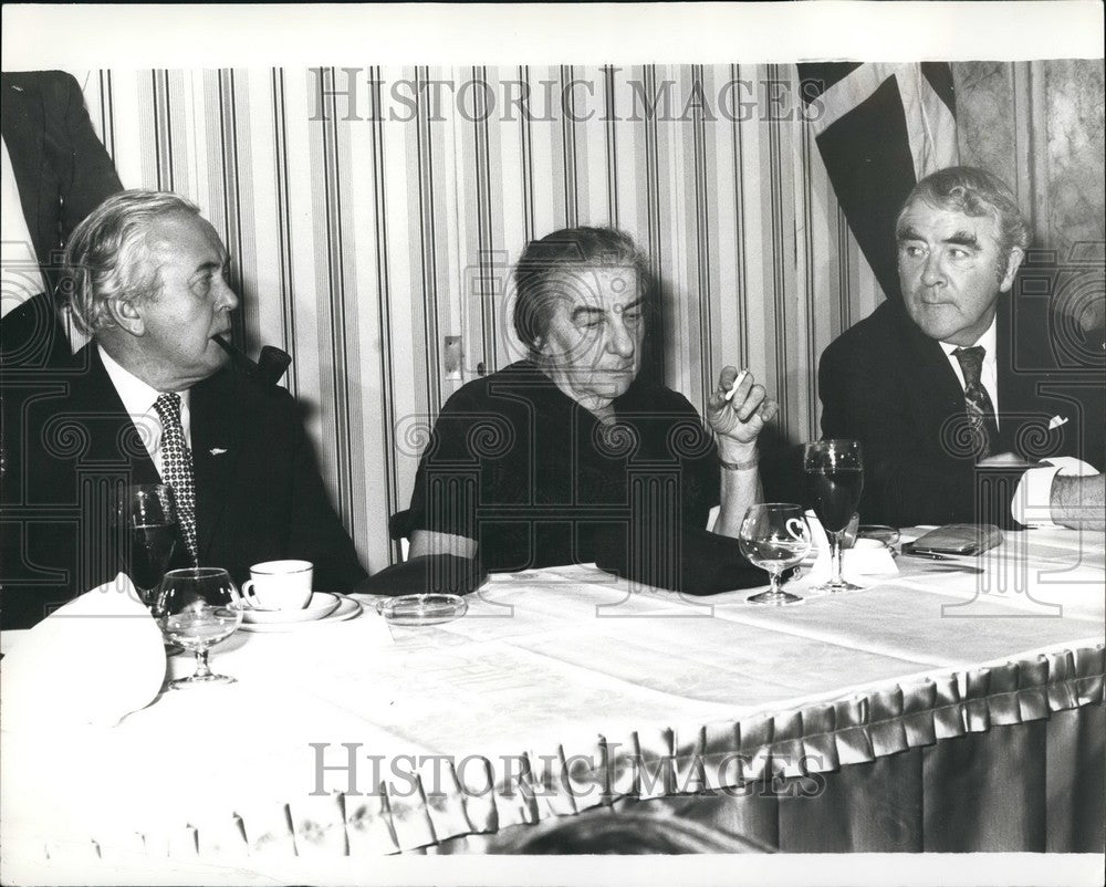 1974 Press Photo Golda Meir at Labour friends of Israel dinner - KSB49471-Historic Images