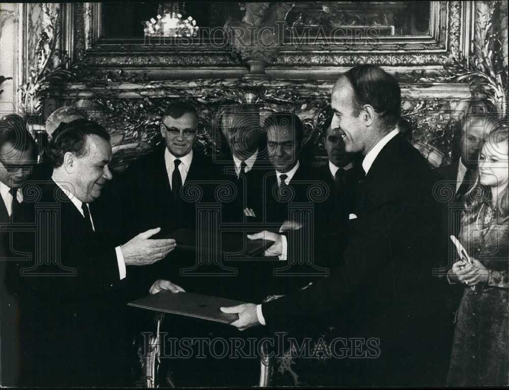 1971 Press Photo Giscard d&#39;Estaing and Nikolai Patolitchev - KSB49885-Historic Images