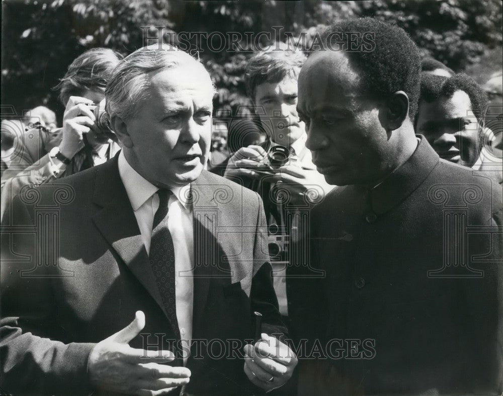 1965, Britain's Prime Minister Mr. Harold Wilson & President Nkrumah - Historic Images