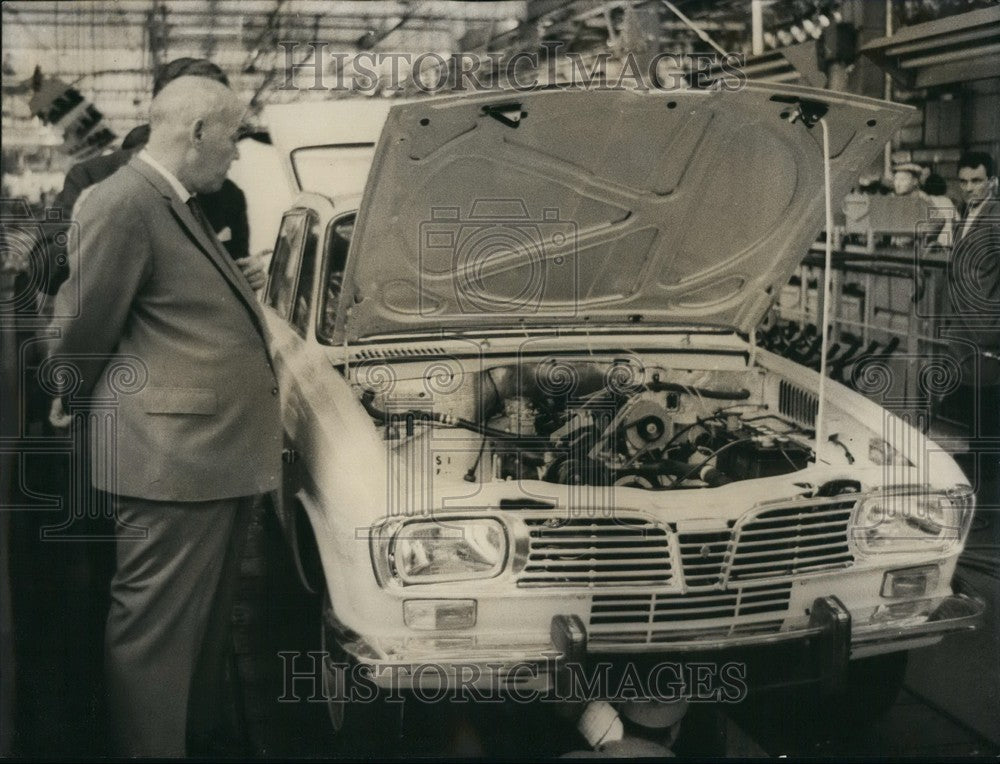 1966 Soviet State bank director Alexander Poskonov visits Renault - Historic Images