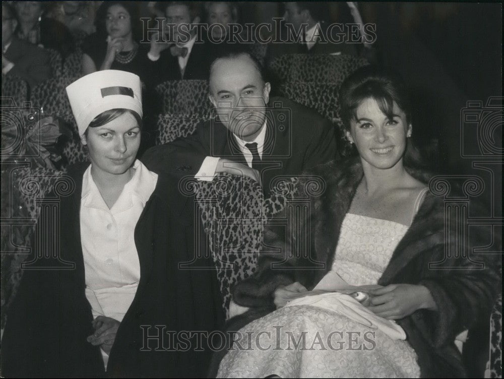 Press Photo Actress Stefanie Powers &amp; Godard D&#39; Allaines In The Internes - Historic Images