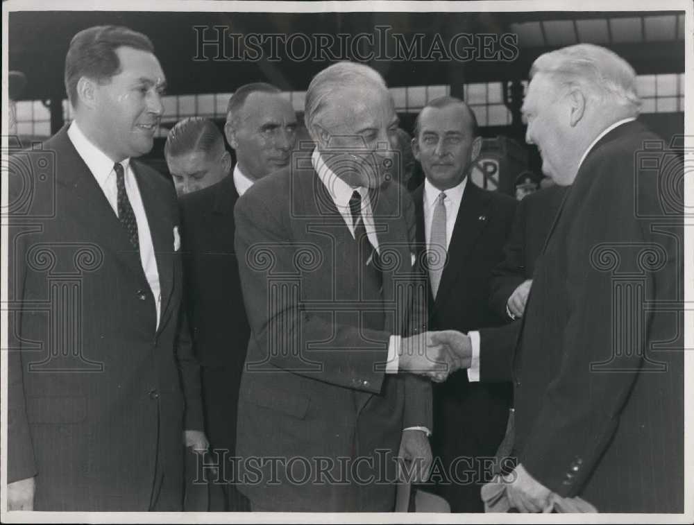 1954 Chilean Government Members in Germany. - Historic Images