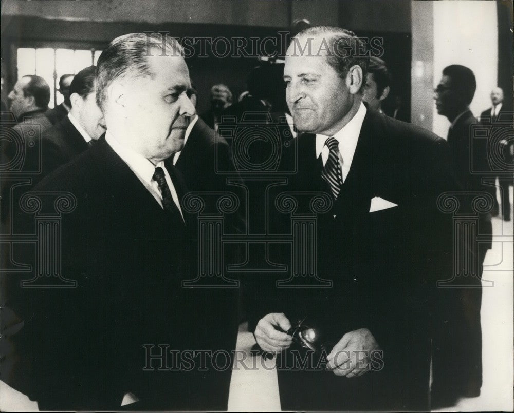 1969 Press Photo Soviet M. Rochtchine (left) &amp; US Gerard Smith - KSB50571-Historic Images