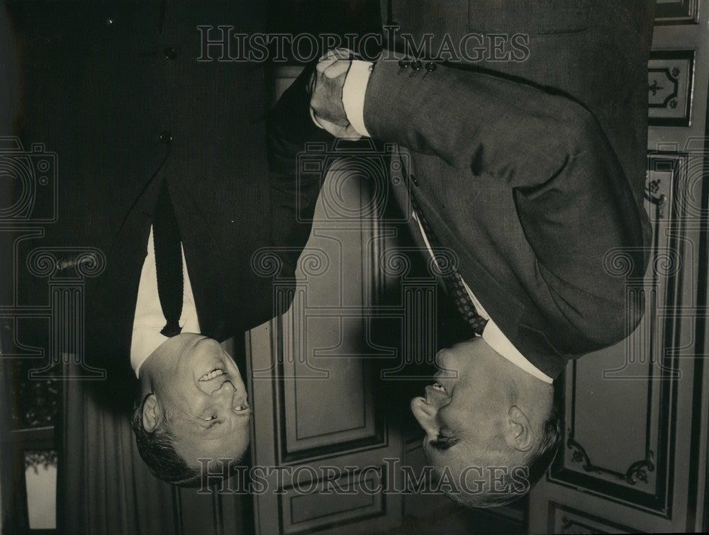 Press Photo Mr. Georges Pompidou shakes hands Mr. Henry Ford - KSB51023 - Historic Images